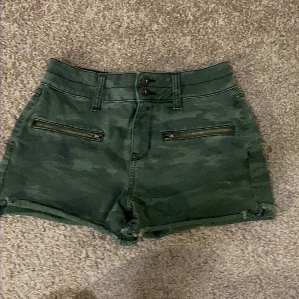 camo shorts